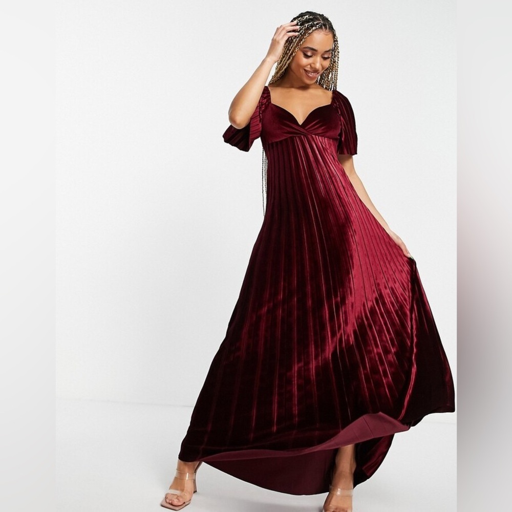 New ASOS DESIGN twist back pleated empire waist velvet maxi dress in red Sz 12